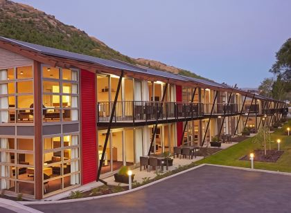 Marina Apartments - Element Escapes