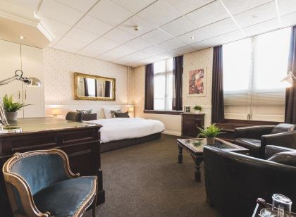 Queen Hotel