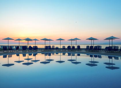 Themis Beach Hotel