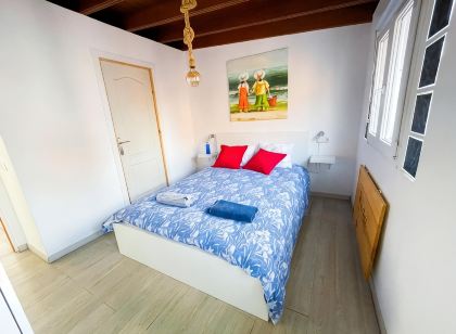 Puerto Nest Hostel