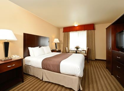 Yellowstone West Gate Hotel