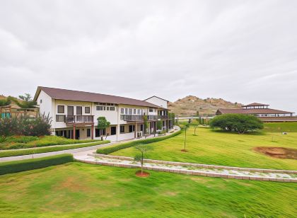 Shathayu Ayurveda Yoga Retreat