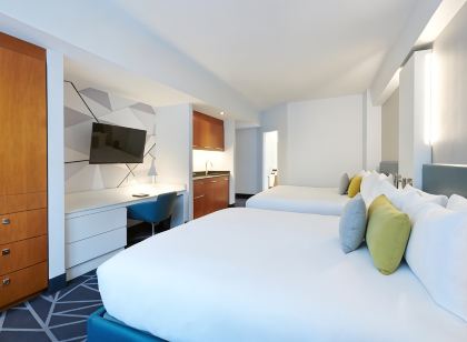 Warwick Le Crystal - Montréal