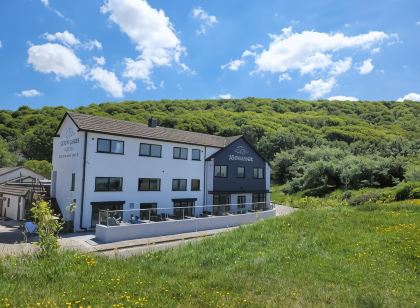 South Sands Hotel
