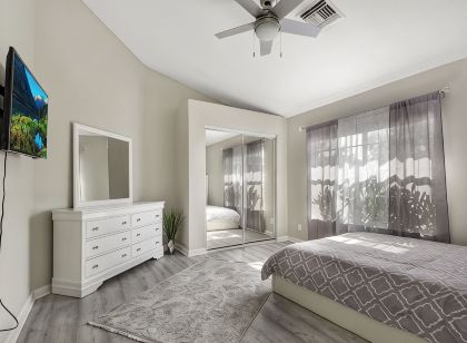 PARADIZE FOR EQUESTRIAN LOVERS