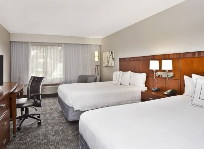 Courtyard by Marriott Gulfport Beachfront