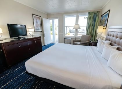 데이즈 인 바이 윈덤 바 하버