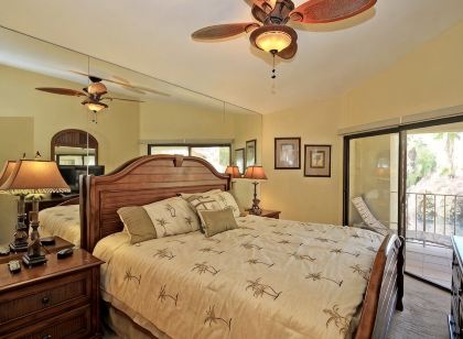 Magical Waterfall & Mountain Views, Steps to Pool -Pets ok, Wifi, Permit 062281