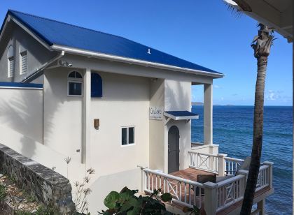 CASA CARIBE SEA LEVEL OCEANFRONT VILLA, Air Conditioning, Beautiful Views!