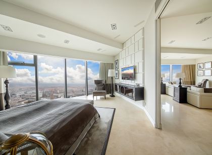 30th+ Floor Apartments in Sky Tower