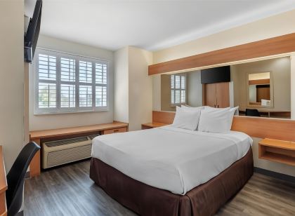 SureStay by Best Western Sacramento South Natomas