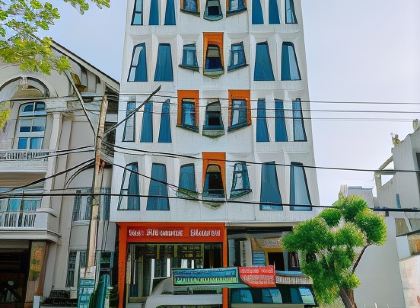 歸仁拉博特飯店