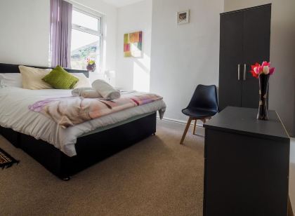 WoodHus Lodge Fantastic Large Double Room 3