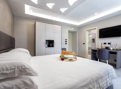 Mesbeglia Luxury Rooms