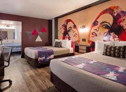 Downtown Phoenix Hotel