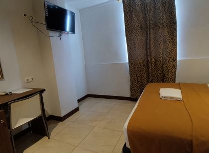 Mottomo Inn Manado