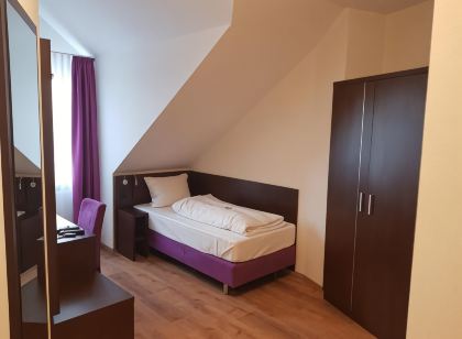 ates Hotel Lampertheim