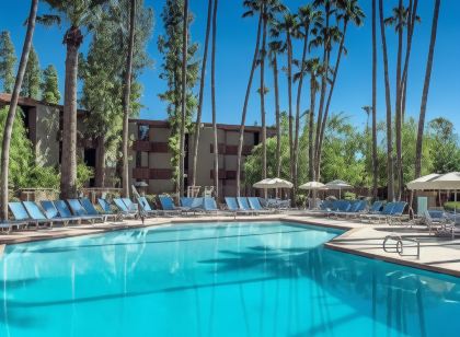 더블트리 바이 힐튼 피닉스- 템피