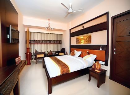 Hotel Ashwa Park