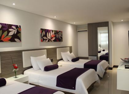 Hotel Loyds