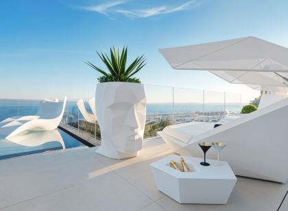 Posh Residence Luxury Suites
