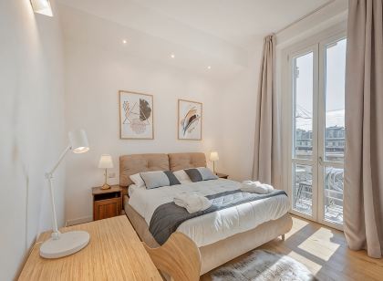 (2 bdr) Milan Central Luxury Apartment