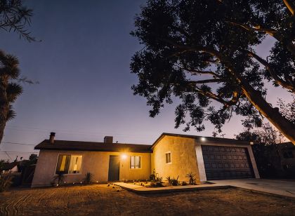 Minutes to JT National Park, Hot Tub & Game Room