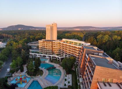 Flamingo Grand Hotel & Spa