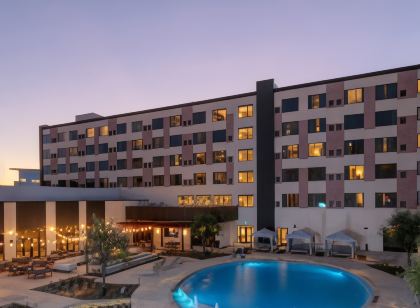 Marriott Dallas Allen Hotel & Convention Center