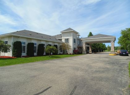 American Inn and Suites Houghton Lake