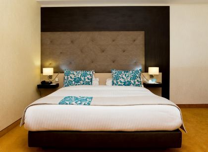 New Day Hotel