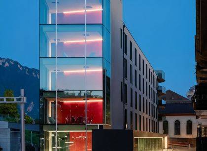 "The Freddie Mercury" Hotel