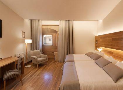 Hotel Real Colegiata San Isidoro