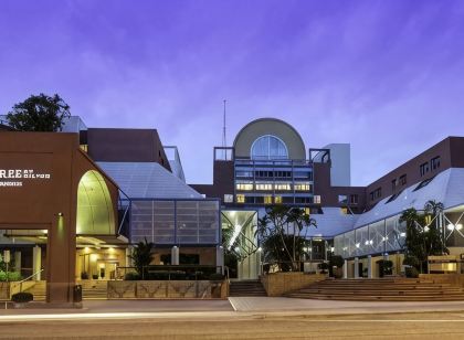 DoubleTree by Hilton Esplanade Darwin