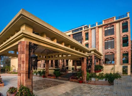 The Candlewood Park Beach Resort