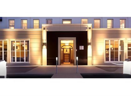 Redcastle Hotel