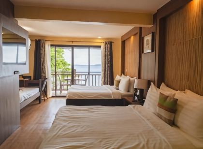 Altamare Dive and Leisure Resort Anilao