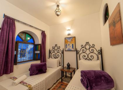 Dar Nokhba Inn