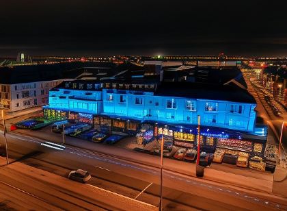 Lyndene Hotel