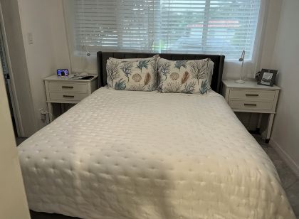 Charming 1-bedroom apartment in delightful Biscayne Park