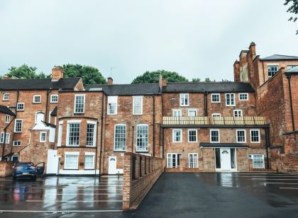 The Stay Company, Friar Gate