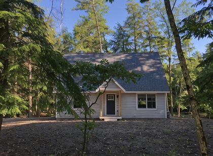 Arbor Pines - Vacation near downtown Glen Arbor