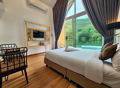 Lake Hill Resort Kanchanaburi