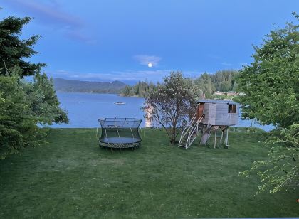 2 bedroom Oceanfront - Billing spit