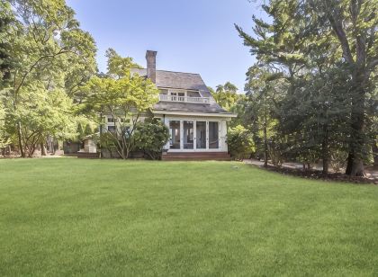 East Hampton: Chic 4 bed, Water Views, Walk to Beach, 5 min drive to Amagansett