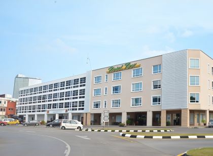 Hotel Nur Miri