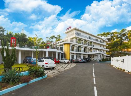 La Nicholas - Lake View ( by Summit Hotels)