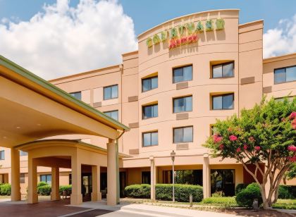 Courtyard Roanoke Airport