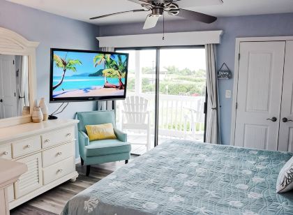 3 Bedroom 2BA Condo Indoor Outdoor Pool Ocean Front Pebble Beach