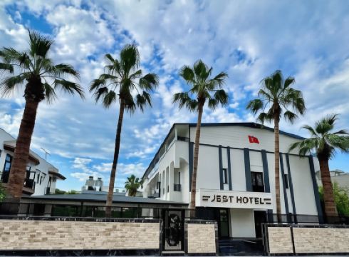 Jest Hotel
